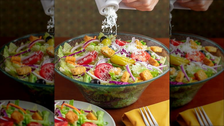 Olive Garden jumbo salad