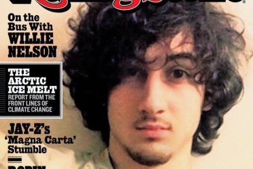 La cadena de tiendas 7-Eleven se sumó este jueves al boicot de varios minoristas estadounidenses a la última edición de la revista Rolling Stone, por poner en portada al acusado de los atentados de la Maratón de Boston, Dzhokhar Tsarnaev. (Rolling Stone/AFP | ho)