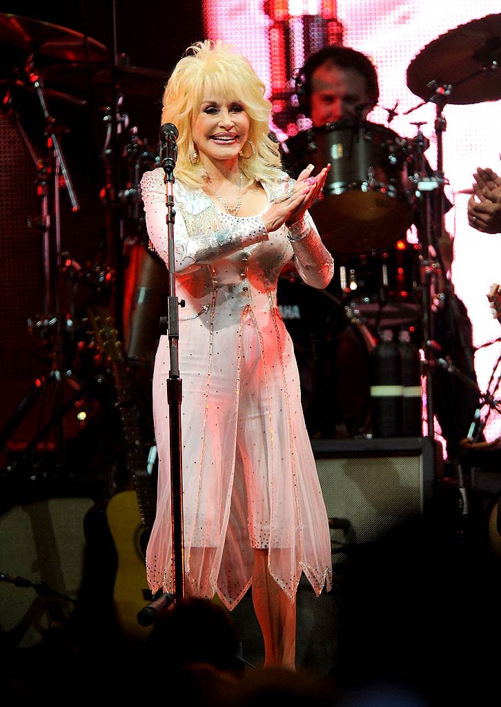 Dolly Parton Benefit Cncrt