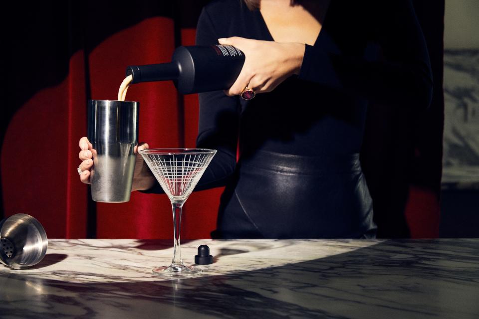 XXI Martinis will host the "TownHall Takeover" with special martini cocktails, a DJ and more at TownHall in the Short North on Thursday.