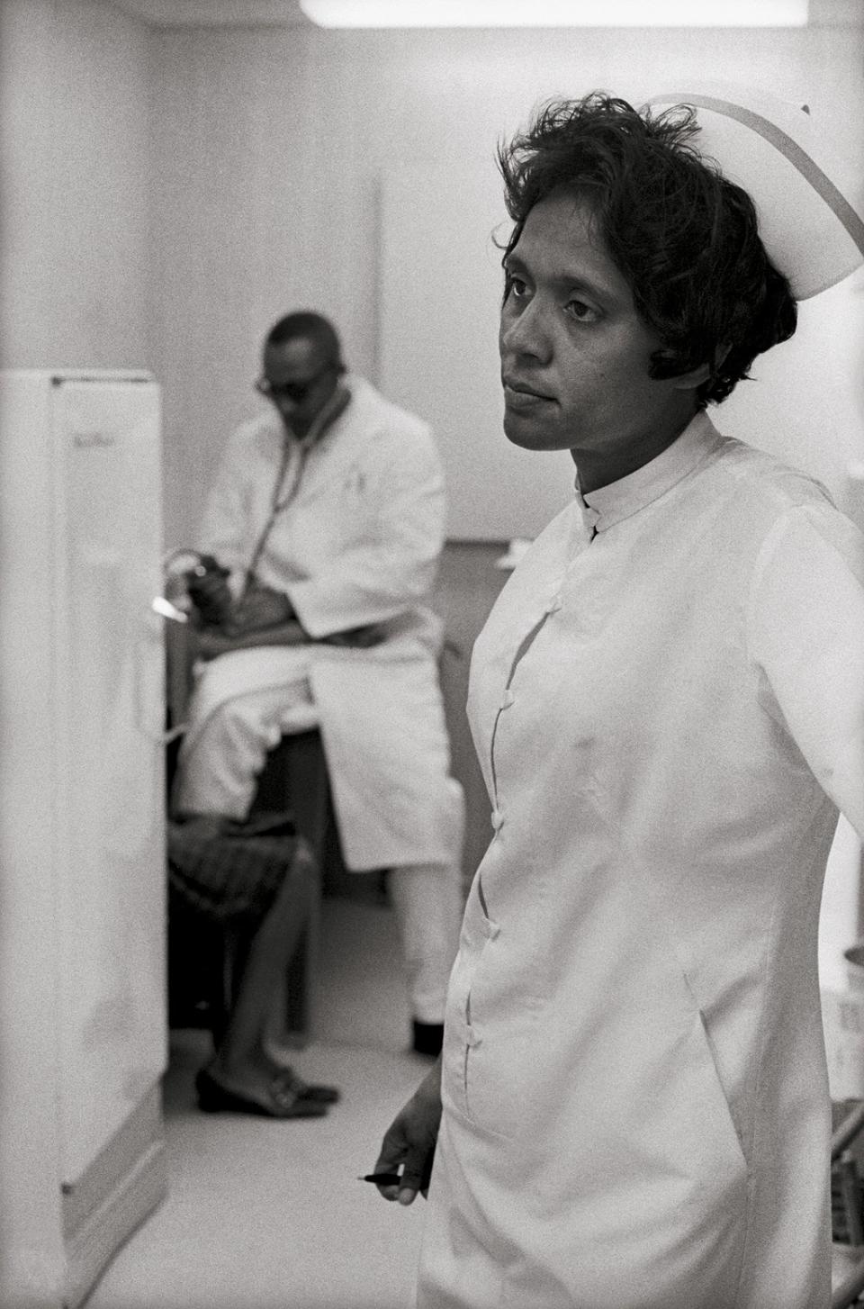 ‘Nurse Ora Bouie and a doctor at the Tufts-Delta Health clinic Mound Bayou, Mississippi’, 1968 (Courtesy Doris Derby and MACK)