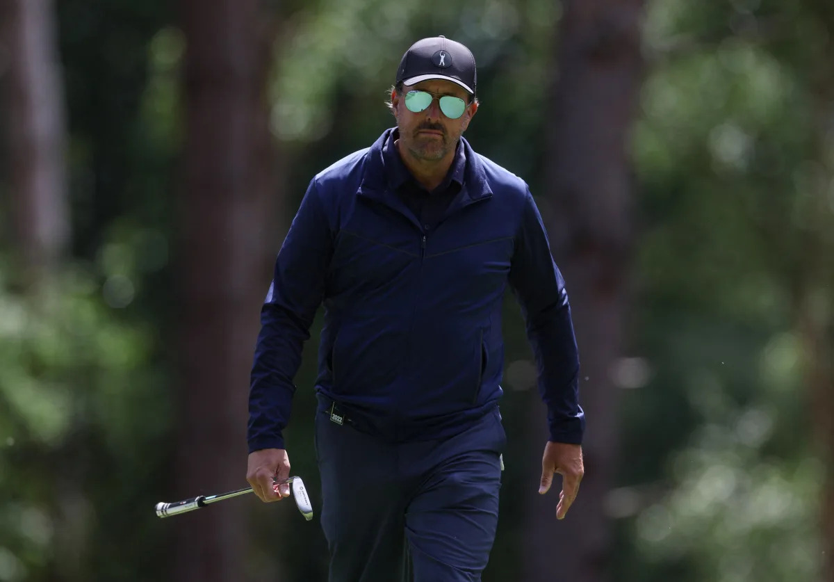 Phil Mickelson is not trying to cover his gambling debts. No, he is Gandhi | Mic..