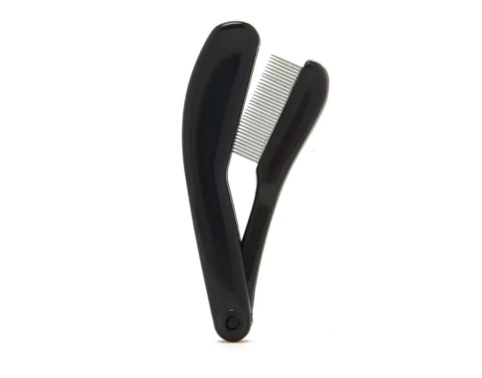 <a href="https://www.forever21.com/us/shop/Catalog/Product/F21/acc_beauty/1000105381" rel="nofollow">Forever 21 Foldable Lash Comb</a>, $3.90