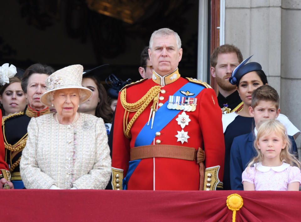 Herzogin Meghan und Prinz Harry bei der Militärparade "Trooping the Colour" (Bild: Getty Images)