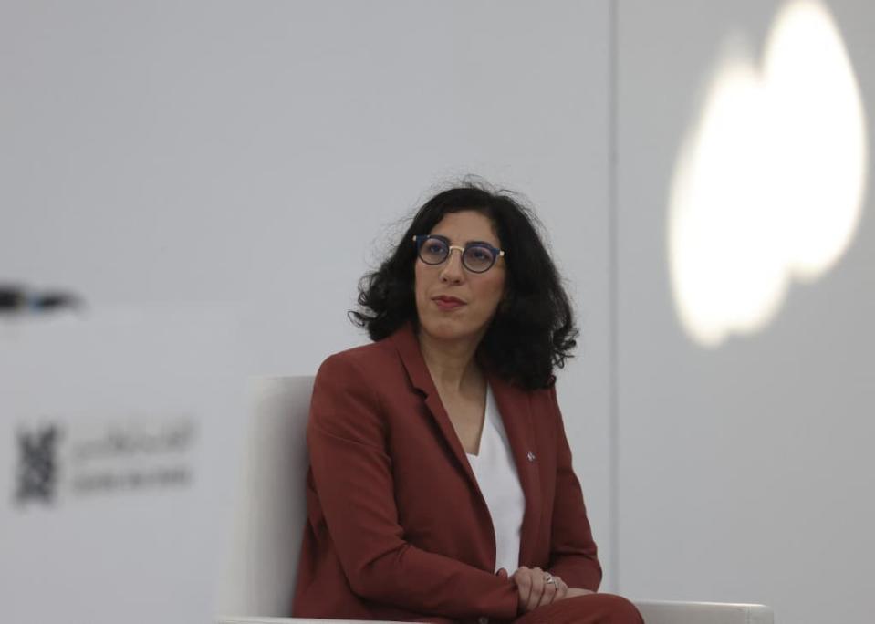 La ministre française de la Culture, Rima Abdul Malak, assiste à un événement au Musée du Louvre à Abu Dhabi, le 14 octobre 2022. - Karim SAHIB / AFP