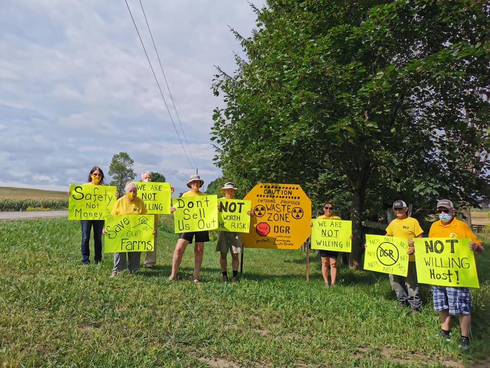 Protecting Our Waterways - No Nuclear Waste is a grassroots group that's trying to stop the community of Teeswater, Ont., from becoming a disposal site for the nation's nuclear waste. 