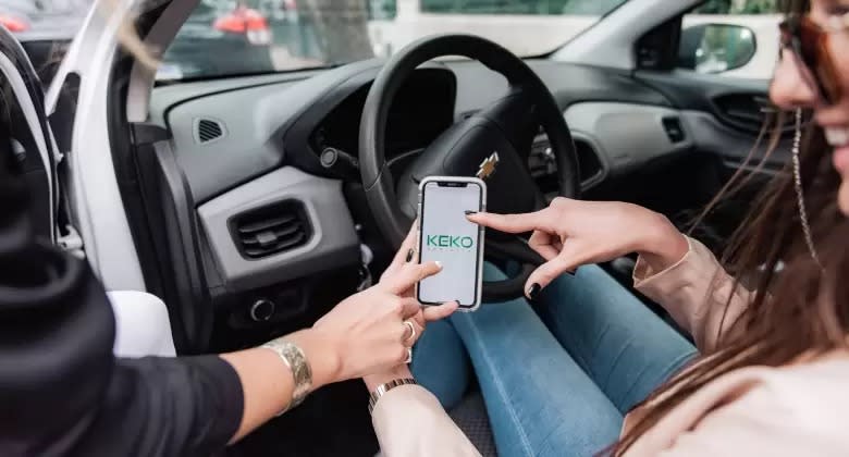 Las aplicaciones de carsharing permiten usar un vehículo por el tiempo que se necesite, sin necesidad de comprarlo