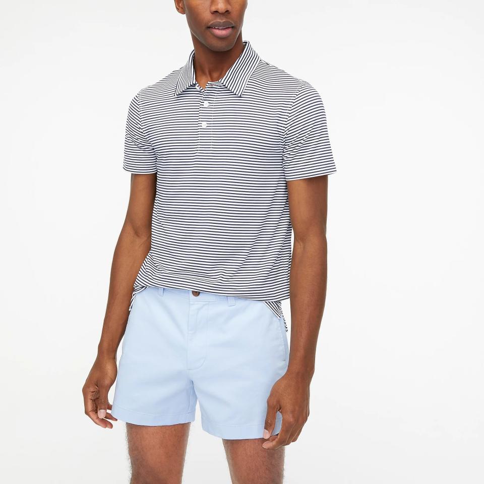 J.Crew 5" Varick Flex Khaki Short