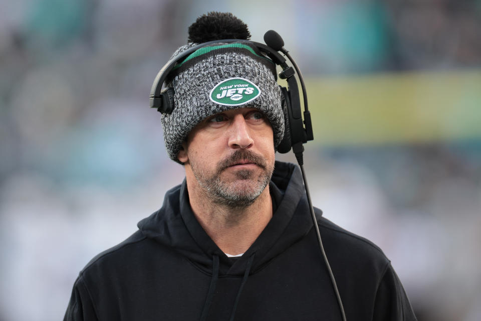 Nov 24, 2023; East Rutherford, New Jersey, USA; New York Jets quarterback Aaron Rodgers (8) on the sidelines during the first half against the <a class="link " href="https://sports.yahoo.com/nfl/teams/miami/" data-i13n="sec:content-canvas;subsec:anchor_text;elm:context_link" data-ylk="slk:Miami Dolphins;sec:content-canvas;subsec:anchor_text;elm:context_link;itc:0">Miami Dolphins</a> at MetLife Stadium. Mandatory Credit: Vincent Carchietta-USA TODAY Sports