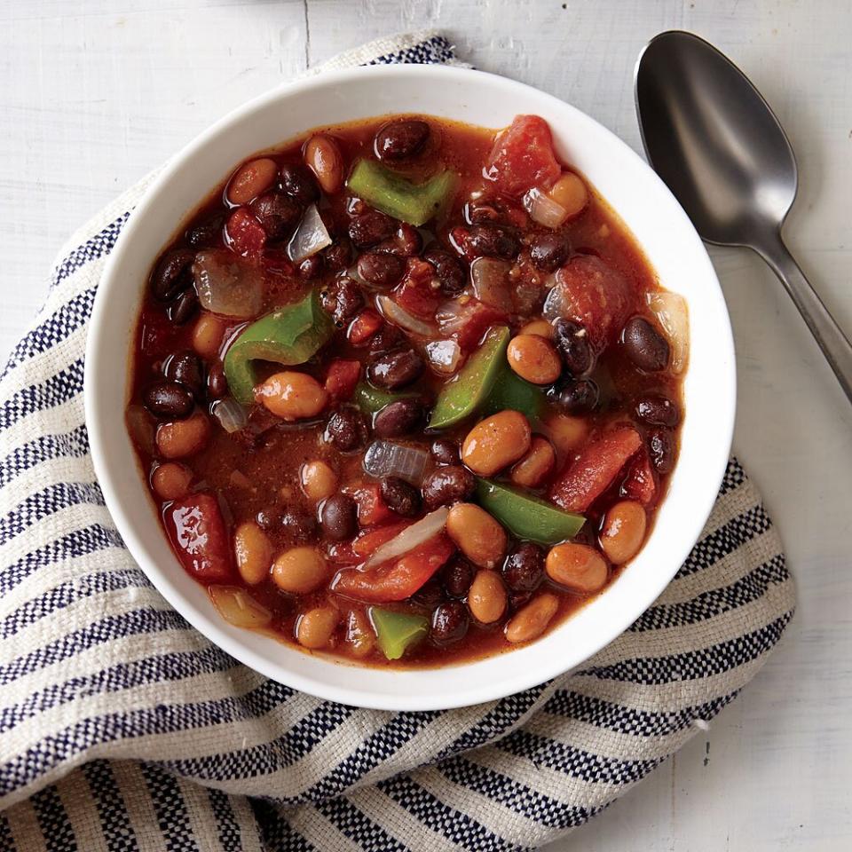 Smoky Two-Bean Vegetarian Chili