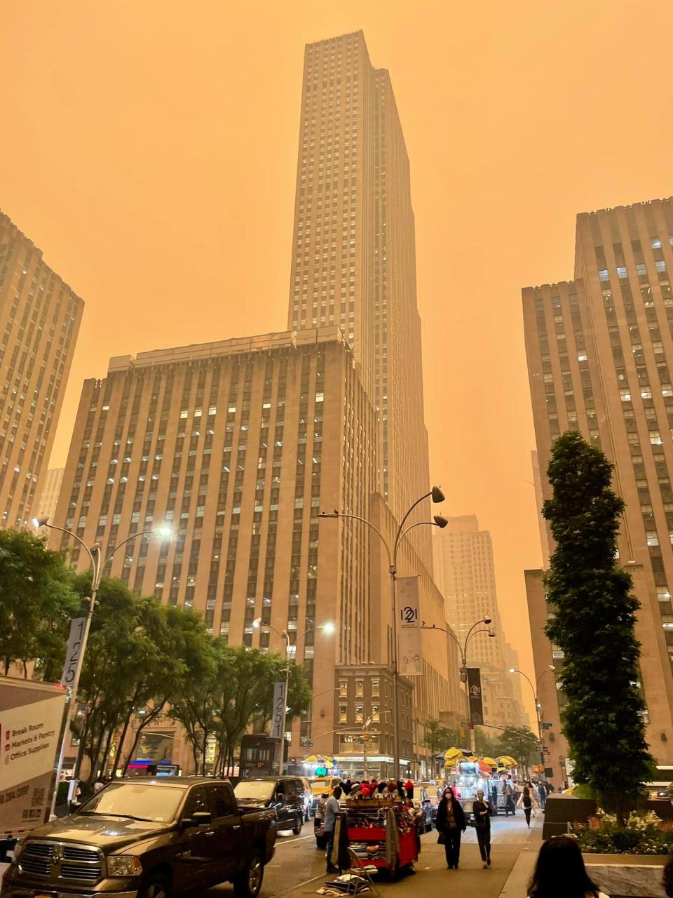 Manhattan takes on an orange glow on Wednesday, June 7, 2023 around 1:30 p.m. as air quality is affected by the Canadian wildfires.