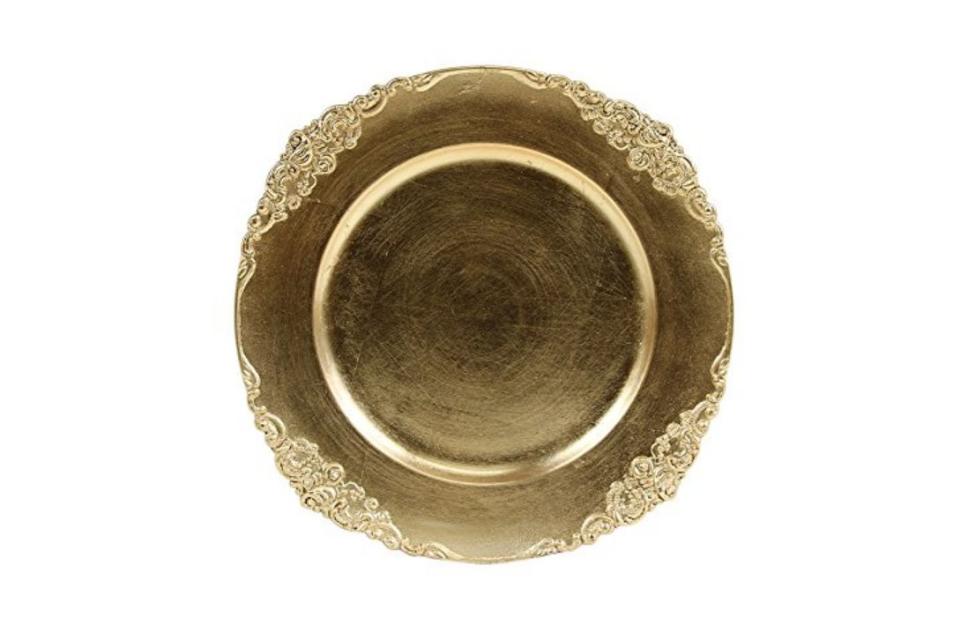 Koyal Wholesale Vintage Charger Plate in Gold, Set of 4