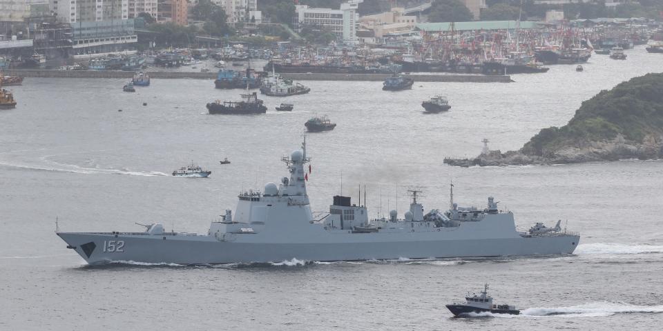 Type 052C destroyer Jinan enters Hong Kong waters from southern Hong Kong.