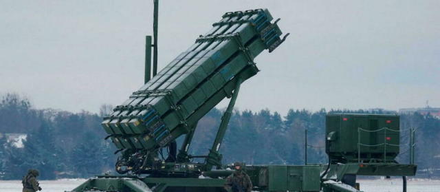 Les missiles Kinjal ont &#xe9;t&#xe9; abattus gr&#xe2;ce au syst&#xe8;me de d&#xe9;fense am&#xe9;ricain Patriot.  - Credit:JANEK SKARZYNSKI / AFP
