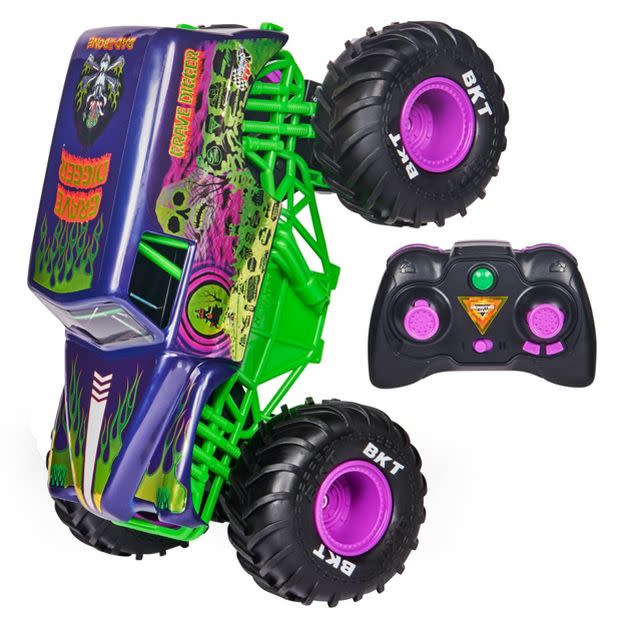 monter jam rc freestyle force grave digger