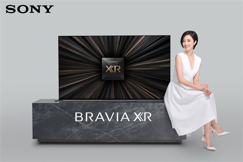 Sony近日正式在台發表最新日本製超高畫質顯示器BRAVIA XR系列，找來桂綸鎂擔任代言人（圖／品牌提供）