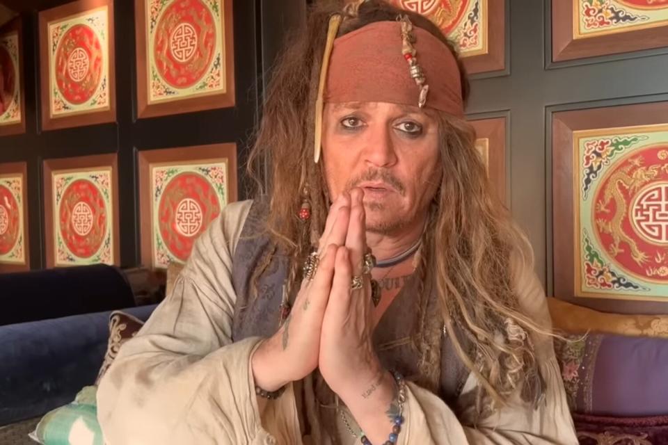 Johnny Depp Make-A-Wish video as Captain Jack Sparrow