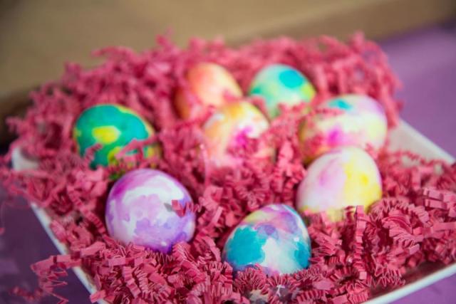 Sharpie Easter egg decorating - Kim Byers