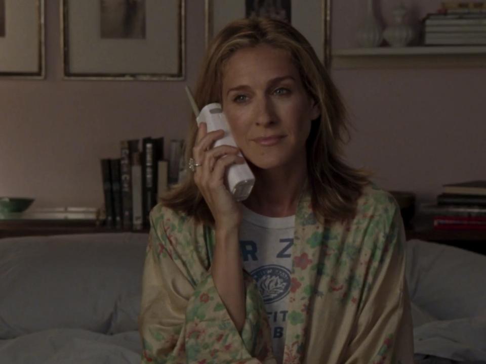 Sarah Jessica Parker as Carry Bradshaw on the phone.