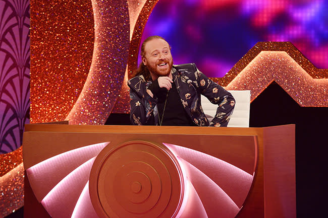 keith-lemon-through-keyhole