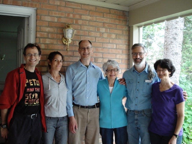 Dr. Lucille Rosenberg (fourth from the left), stands with her children (from left to right) Peter Glicklich, Lynn Cohen, Daniel Glicklich, Barry Glicklich and Anne Bucheger.