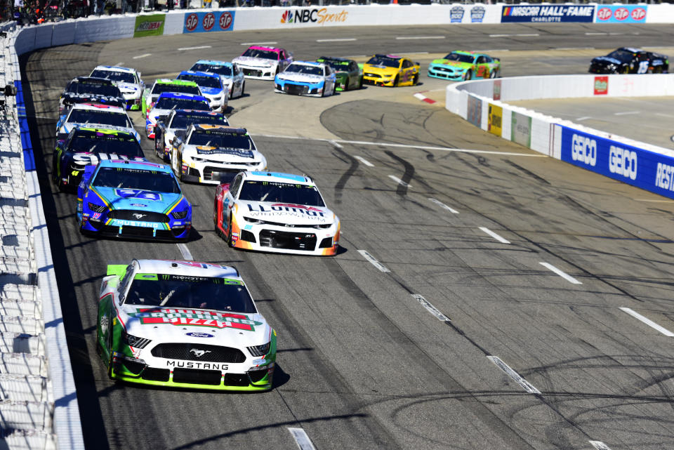 MARTINSVILLE, VIRGINIA - OCTOBER 27: Kevin Harvick, driver of the #4 Hunt Brothers Pizza Ford, leads a pack of cars during the Monster Energy NASCAR Cup Series First Data 500 at Martinsville Speedway on October 27, 2019 in Martinsville, Virginia. (Photo by Jared C. Tilton/Getty Images)