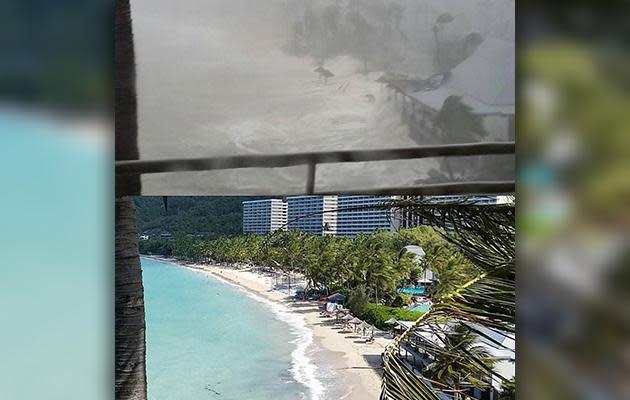 Cyclone Debbie carves a path across Queensland's coast