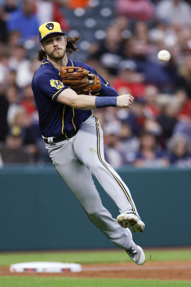 Willy Adames homers twice, drives in five as Brewers down