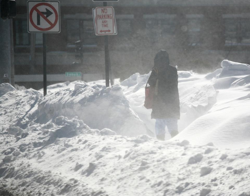 A woman makes her way along Hancock Street in Quincy through whipping wind and snow.

Monday Feb. 16, 2105
Greg Derr/ The Patriot Ledger