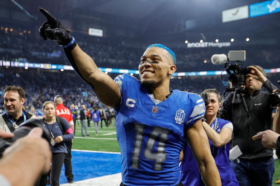 Lions wide receiver Amon-Ra St. Brown dyed his hair "Honolulu Blue" for the playoffs.