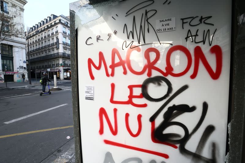 Damages in Paris streets following pension reform protests