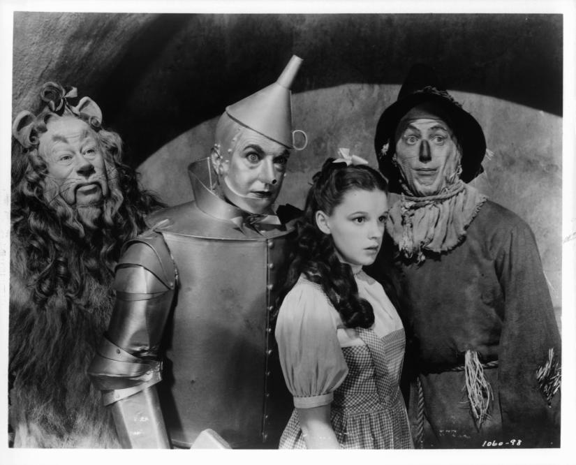 17 Secret Moments to Watch For in The Wizard of Oz