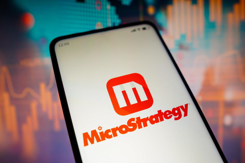 BRAZIL - 2022/05/10: In this photo illustration, the MicroStrategy Incorporated logo seen displayed on a smartphone screen. (Photo Illustration by Rafael Henrique/SOPA Images/LightRocket via Getty Images)