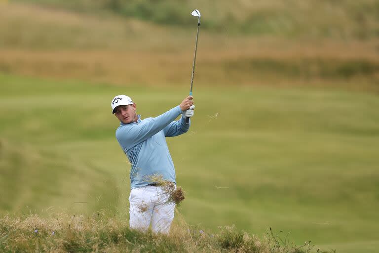 Emiliano Grillo tuvo un buen inicio en el rudo campo de Royal Troon; consiguió empatar el par de 71 y figura 18º, con buena perspectiva de jugar los cuatro días.