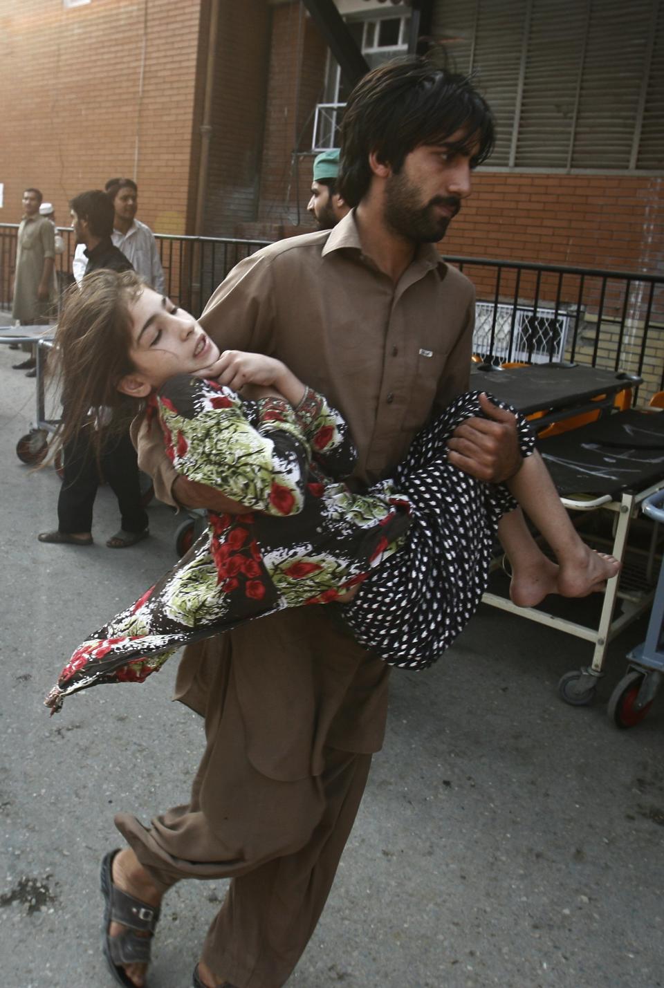 Blast near Peshawar vaccination center