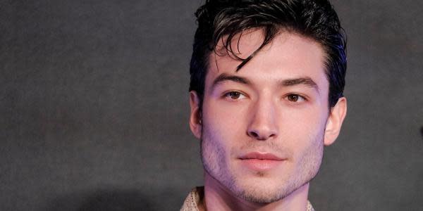 Ezra Miller se disculpa por su comportamiento y asegura sufrir complejos problemas de salud mental