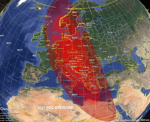 Die wahrscheinliche Einschlagszone von 2021PDC am zweiten Tag der Simulation