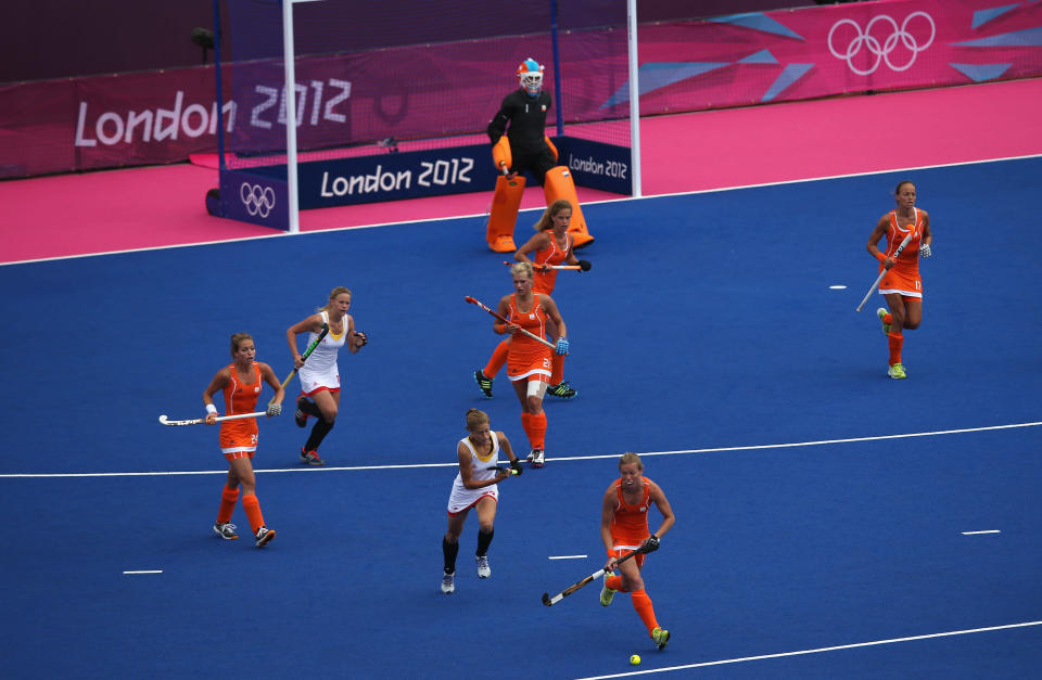 LONDON, ENGLAND - JULY 29: Marilyn Agliotti of Netherlands competes during the Women's Pool WA Match W02 between the Netherlands and Belgium at the Hockey Centre on July 29, 2012 in London, England. (Photo by Daniel Berehulak/Getty Images)