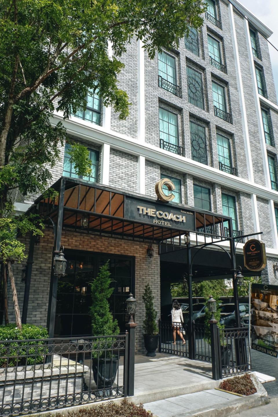 曼谷車廂酒店(The Coach Hotel Bangkok)