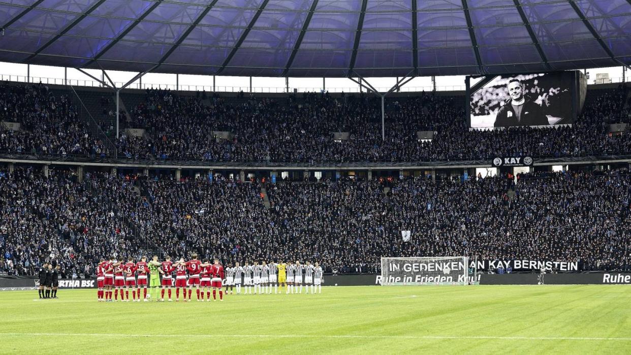 Hertha BSC verpasst Sieg nach Bernstein-Tod - Gedenken im Olympiastadion