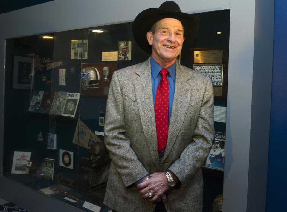 FILE - Walt Garrison talks to reporters at a reception before the induction for the 2013 class of the Texas Sports Hall of Fame, Monday, Feb. 18, 2013, in Waco, Texas. Walt Garrison, who led the Big 8 in rushing as an Oklahoma State Cowboy, won a Super Bowl with the Dallas Cowboys, and in the NFL offseason competed as a rodeo cowboy, has died. He was 79. The NFL team said in a story posted on its website Thursday, Oct. 12, 2023, that Garrison died overnight. (Rod Aydelotte/Waco Tribune-Herald via AP)