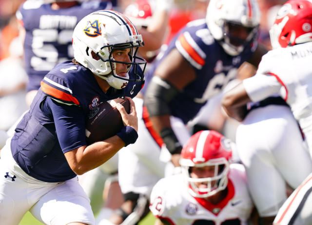 ESPN experts project Auburn to face American Athletic Conference team in  bowl game