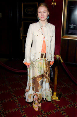 Julia Stiles at the New York premiere of Warner Brothers' Andrew Lloyd Webber's The Phantom of the Opera