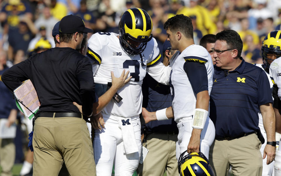 Jim Harbaugh: Michigan QB Wilton Speight has “cracks” in back (Update)