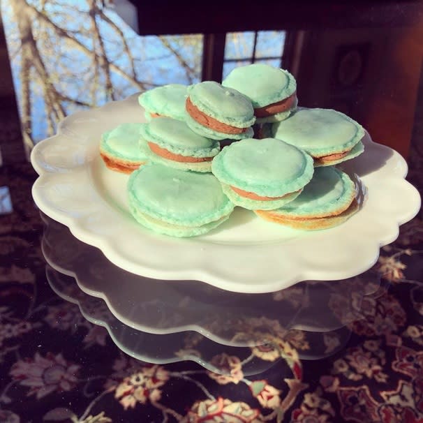 Homemade French Macarons 