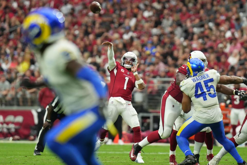 Sep 25, 2022; Glendale, AZ, USA; Arizona Cardinals quarterback Kyler Murray (1) throws the ball against the Los Angeles Rams at State Farm Stadium.