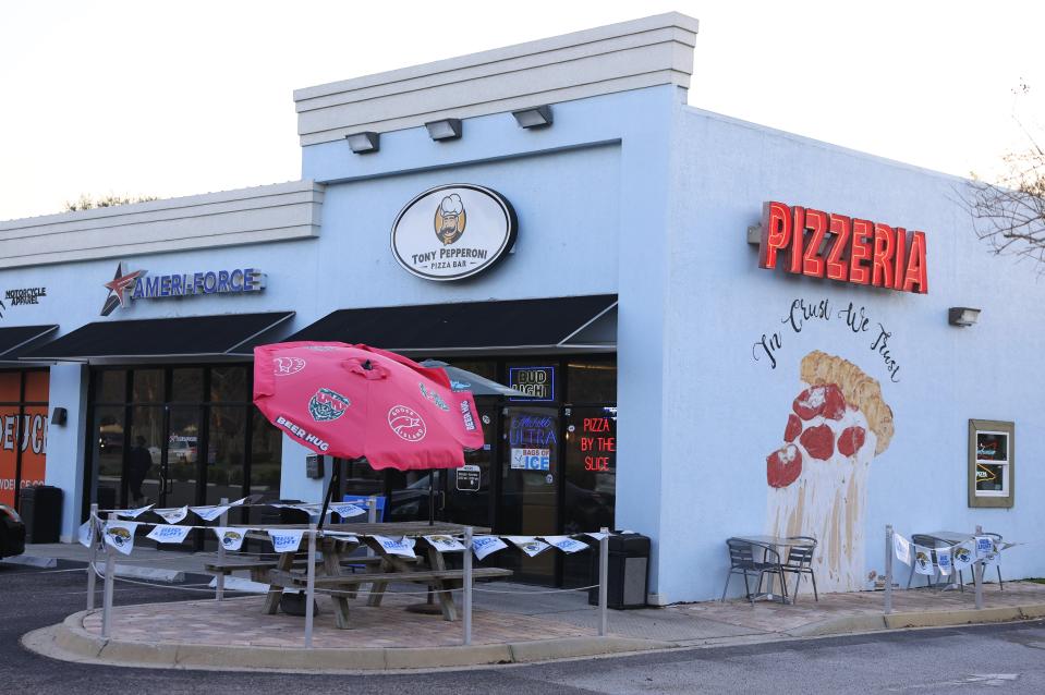 Tony Pepperoni Pizza Bar is in the Mayport area.