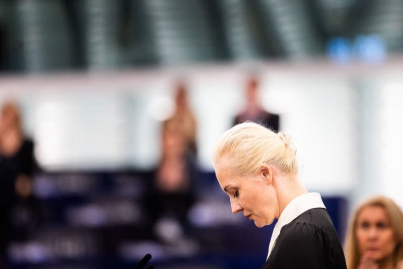 Yulia Navalnaya, widow of Alexey Navalny, stands in the plenary chamber of the European Parliament and speaks. Russian opposition activist Alexey Navalny died this month in Russian captivity. Philipp von Ditfurth/dpa