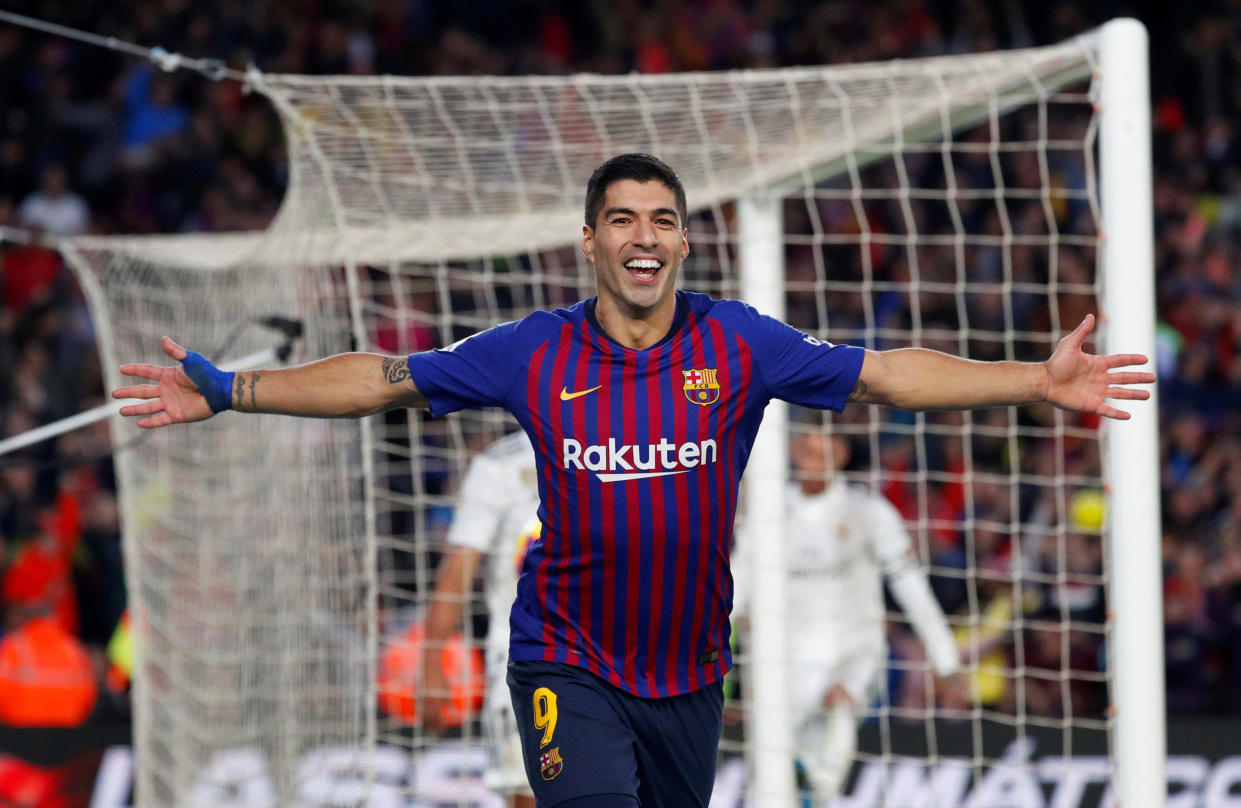 Luis Suarez netted a hat-trick as Barcelona wiped the Camp Nou grass with Real Madrid in El Clasico. (Reuters)