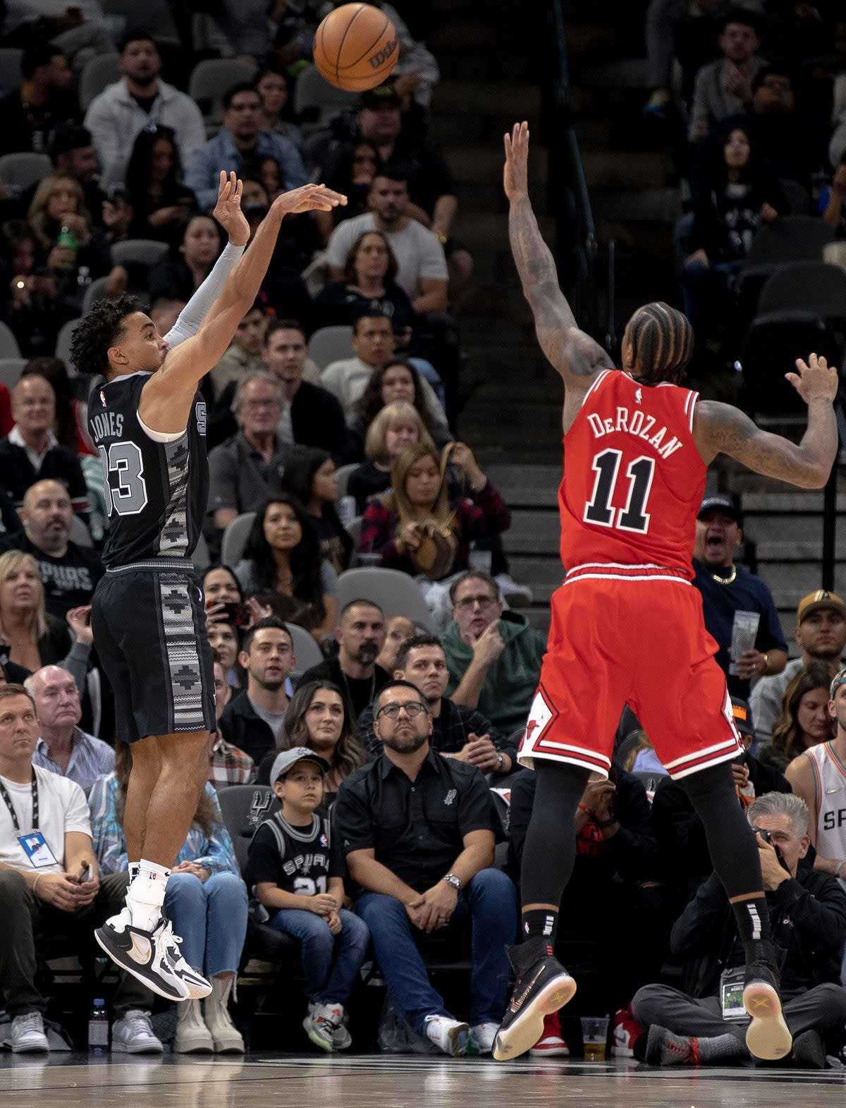 DEP-BAS BULLS-SPURS (AP)